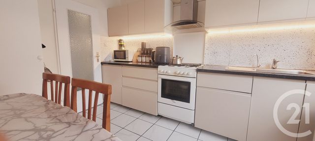 Appartement F5 à vendre - 5 pièces - 96.0 m2 - BISCHHEIM - 67 - ALSACE - Century 21 Les Brasseurs