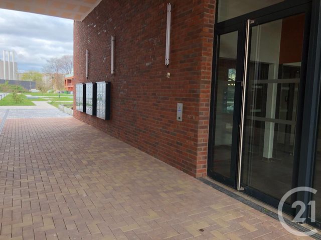 Appartement Studio à louer - 1 pièce - 34.0 m2 - STRASBOURG - 67 - ALSACE - Century 21 Les Brasseurs