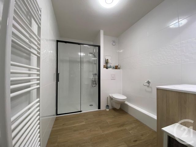 Appartement Studio à louer - 1 pièce - 34.0 m2 - STRASBOURG - 67 - ALSACE - Century 21 Les Brasseurs