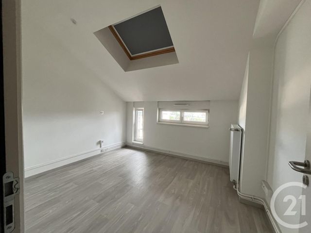 Appartement F2 à louer - 2 pièces - 40.0 m2 - STRASBOURG - 67 - ALSACE - Century 21 Les Brasseurs
