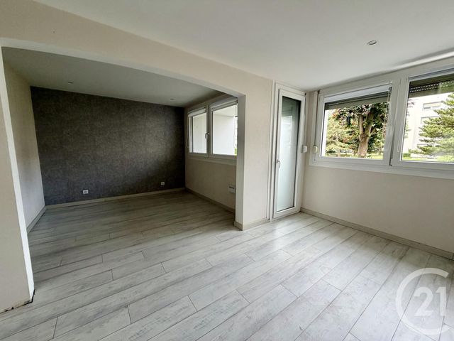 Appartement F3/4 à louer - 3 pièces - 74.3 m2 - MUNDOLSHEIM - 67 - ALSACE - Century 21 Les Brasseurs