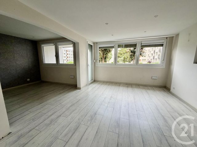 Appartement F3/4 à louer - 3 pièces - 74.3 m2 - MUNDOLSHEIM - 67 - ALSACE - Century 21 Les Brasseurs
