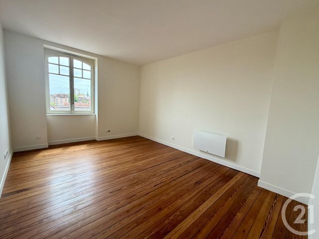 Appartement F3 à louer - 3 pièces - 65.0 m2 - SCHILTIGHEIM - 67 - ALSACE - Century 21 Les Brasseurs