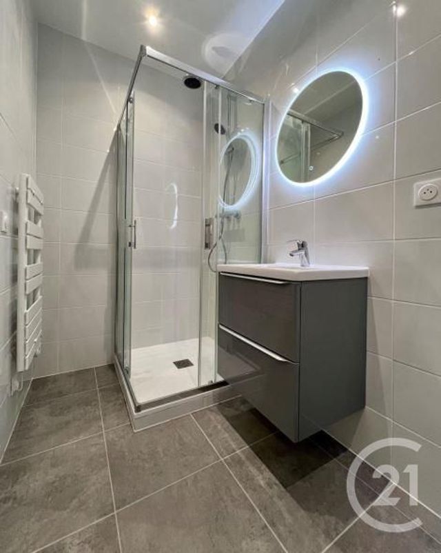 Appartement F3 à louer - 3 pièces - 67.0 m2 - STRASBOURG - 67 - ALSACE - Century 21 Les Brasseurs
