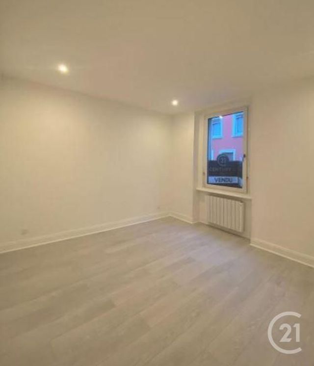 Appartement F3 à louer - 3 pièces - 67.0 m2 - STRASBOURG - 67 - ALSACE - Century 21 Les Brasseurs