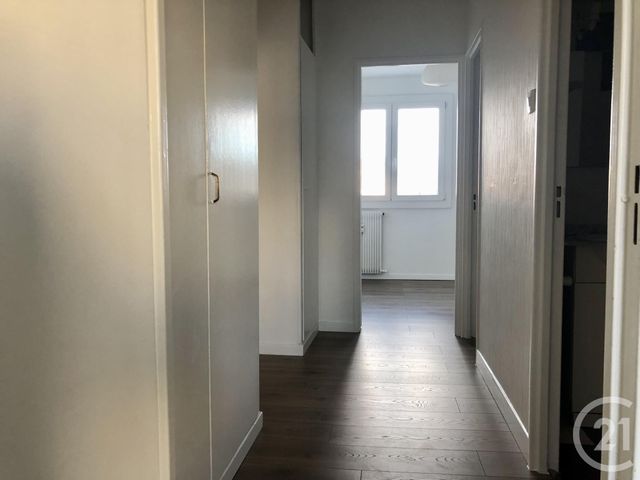 Appartement F4 à louer - 4 pièces - 74.26 m2 - STRASBOURG - 67 - ALSACE - Century 21 Les Brasseurs