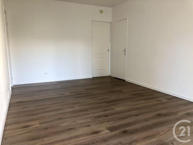 Appartement F4 à louer - 4 pièces - 74.26 m2 - STRASBOURG - 67 - ALSACE - Century 21 Les Brasseurs