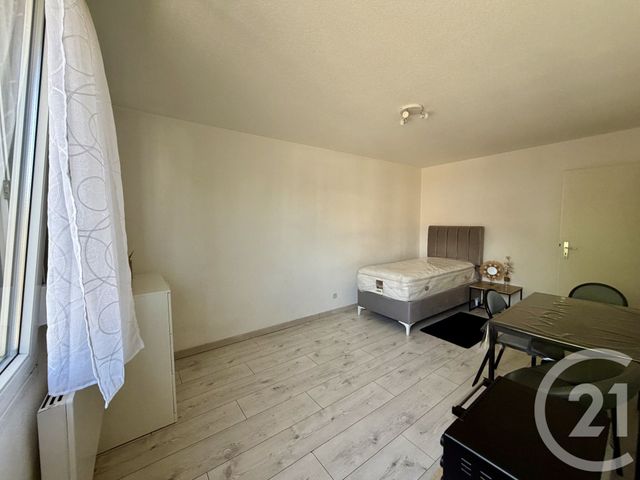 Appartement F1 à louer - 1 pièce - 22.96 m2 - STRASBOURG - 67 - ALSACE - Century 21 Les Brasseurs