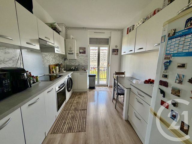 Appartement Chambre à louer - 3 pièces - 70.0 m2 - SCHILTIGHEIM - 67 - ALSACE - Century 21 Les Brasseurs