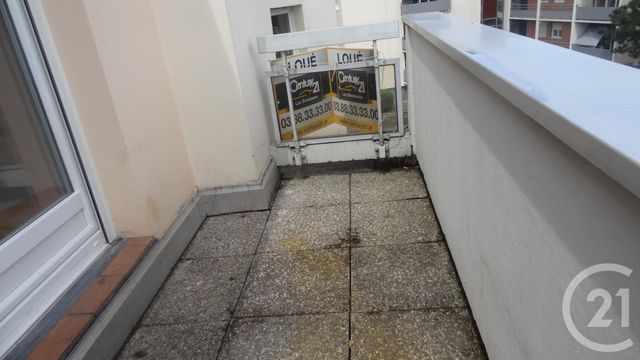 Appartement Studio à louer - 1 pièce - 17.0 m2 - BISCHHEIM - 67 - ALSACE - Century 21 Les Brasseurs