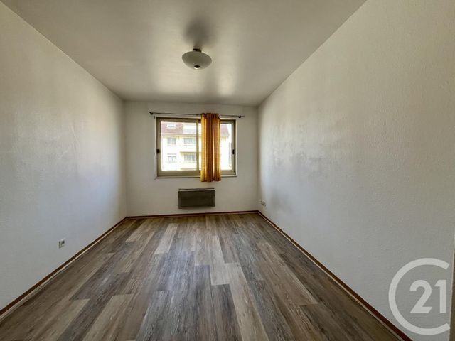 Appartement F1 à louer - 1 pièce - 19.0 m2 - STRASBOURG - 67 - ALSACE - Century 21 Les Brasseurs