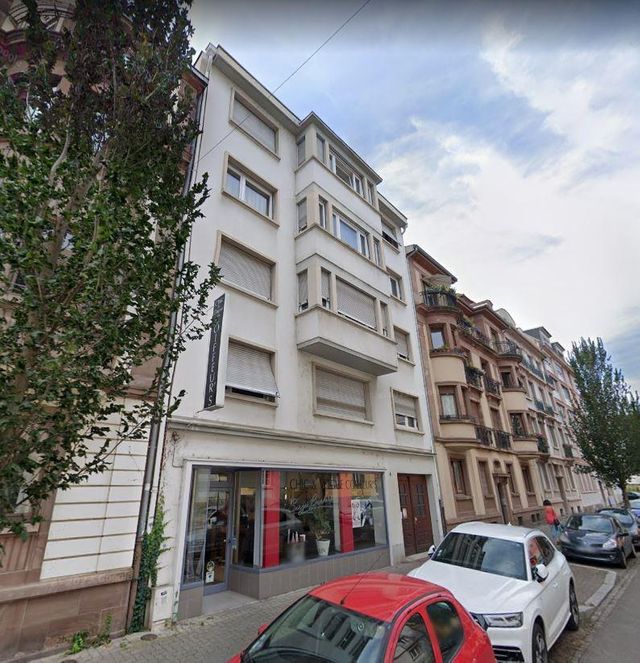 Studio à louer - 1 pièce - 32.0 m2 - STRASBOURG - 67 - ALSACE - Century 21 Les Brasseurs